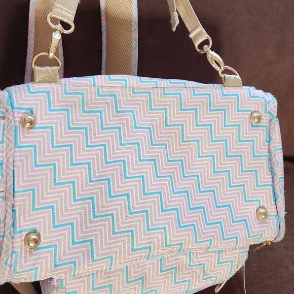 Unisex Diaper - Carry All Back-Pack - Picture 15 of 16